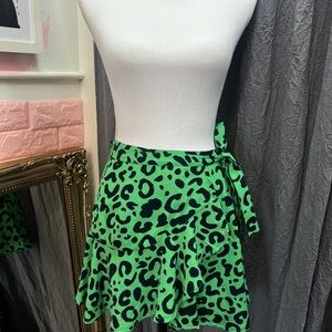 Mini skirt green